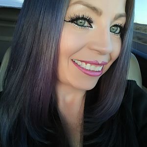 Meet your Posher, Christine